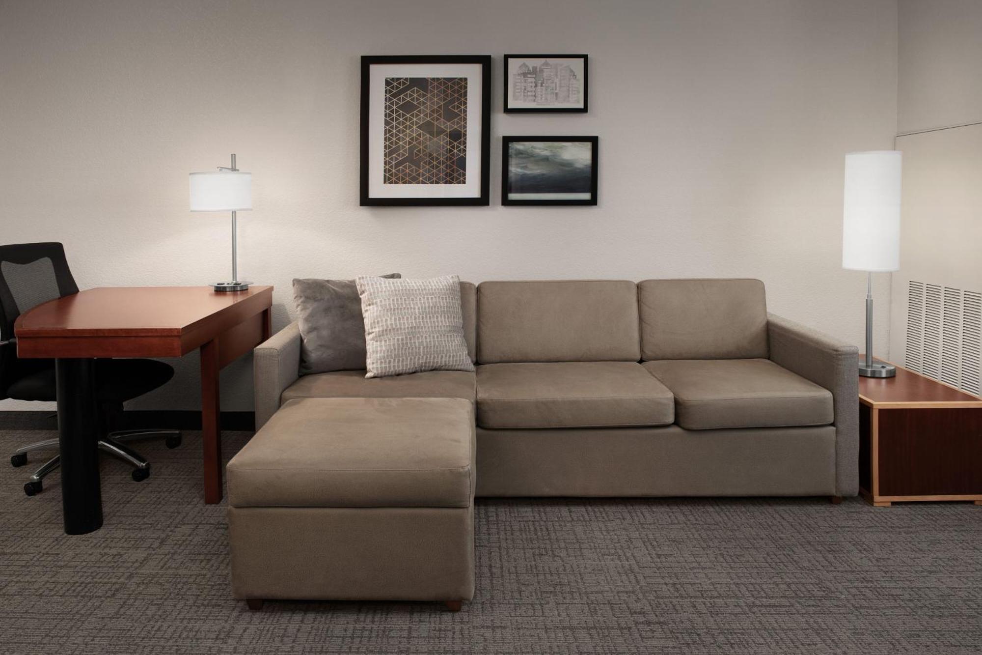 Residence Inn By Marriott Greensboro Airport Экстерьер фото