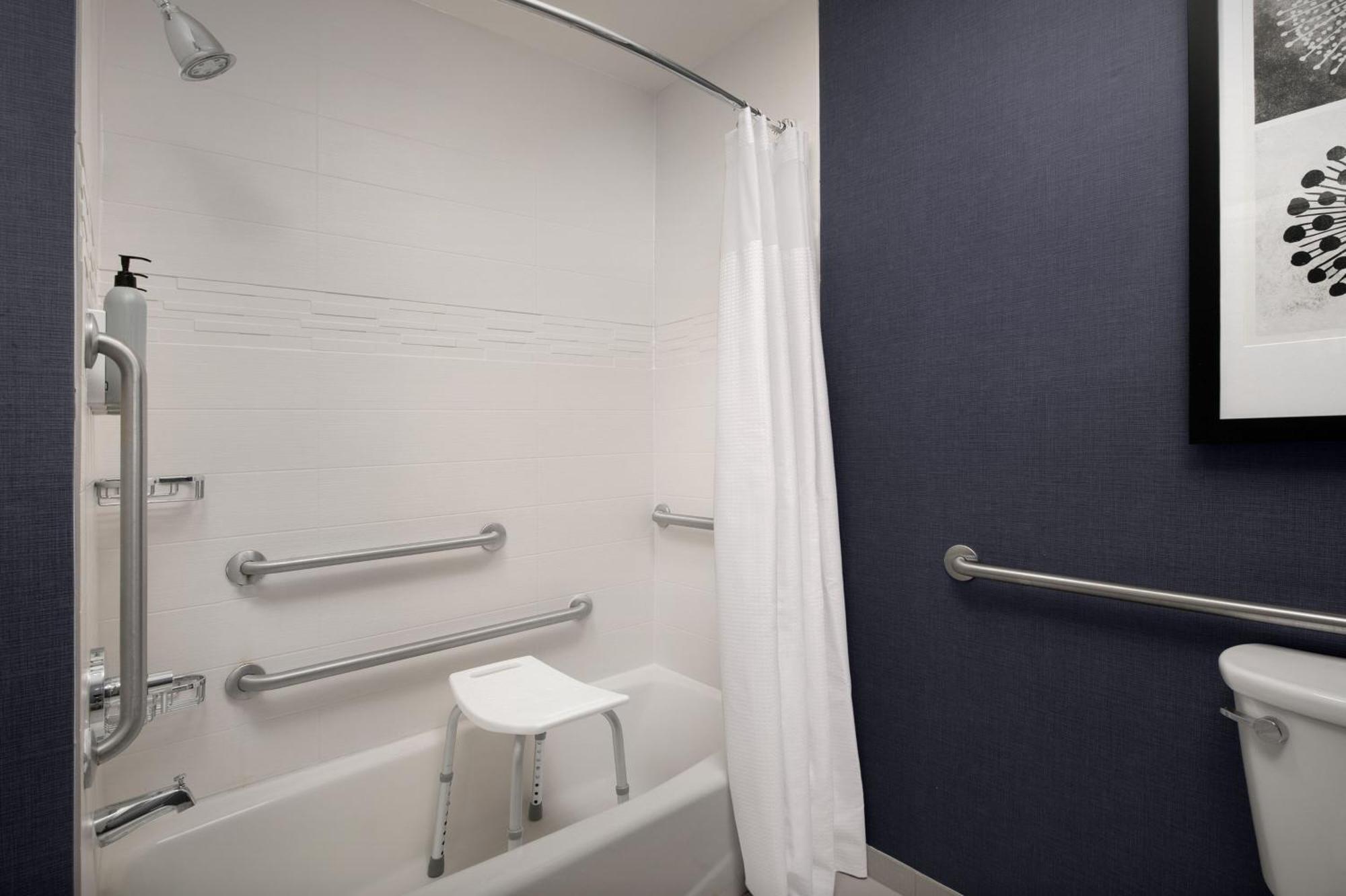 Residence Inn By Marriott Greensboro Airport Экстерьер фото