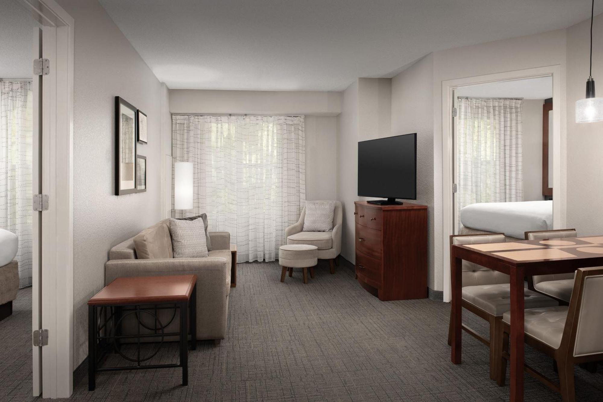 Residence Inn By Marriott Greensboro Airport Экстерьер фото